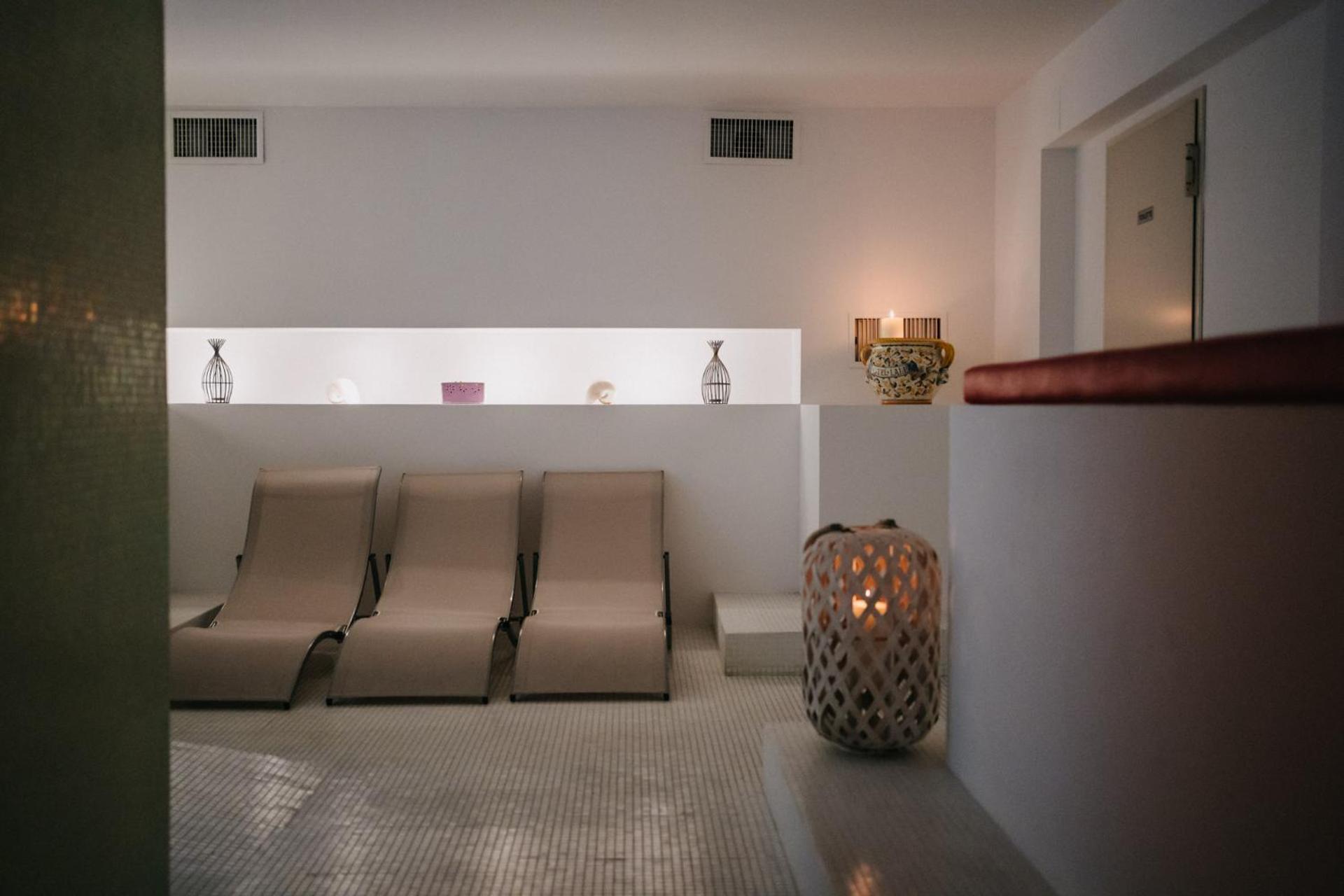 Hotel Lalla Beauty & Relax Cesenatico Kültér fotó